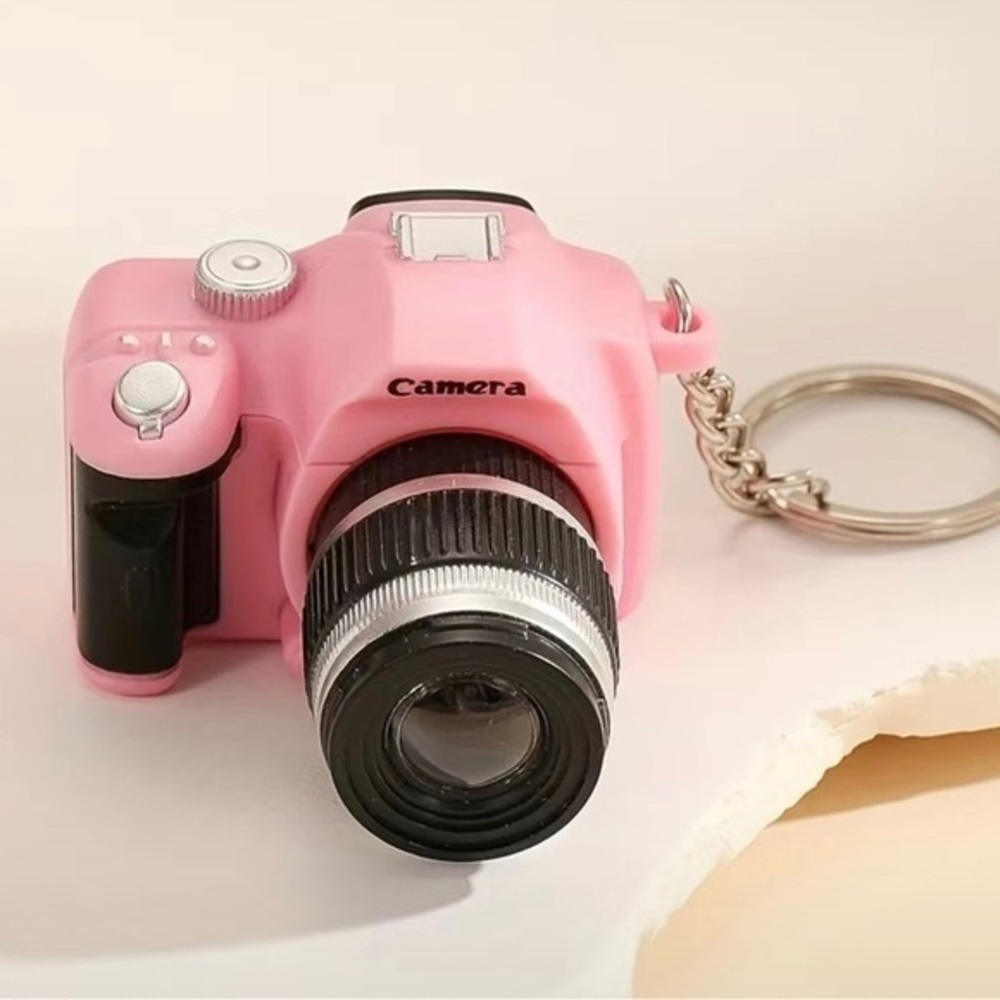 Camera Keychain,‎ Pink​